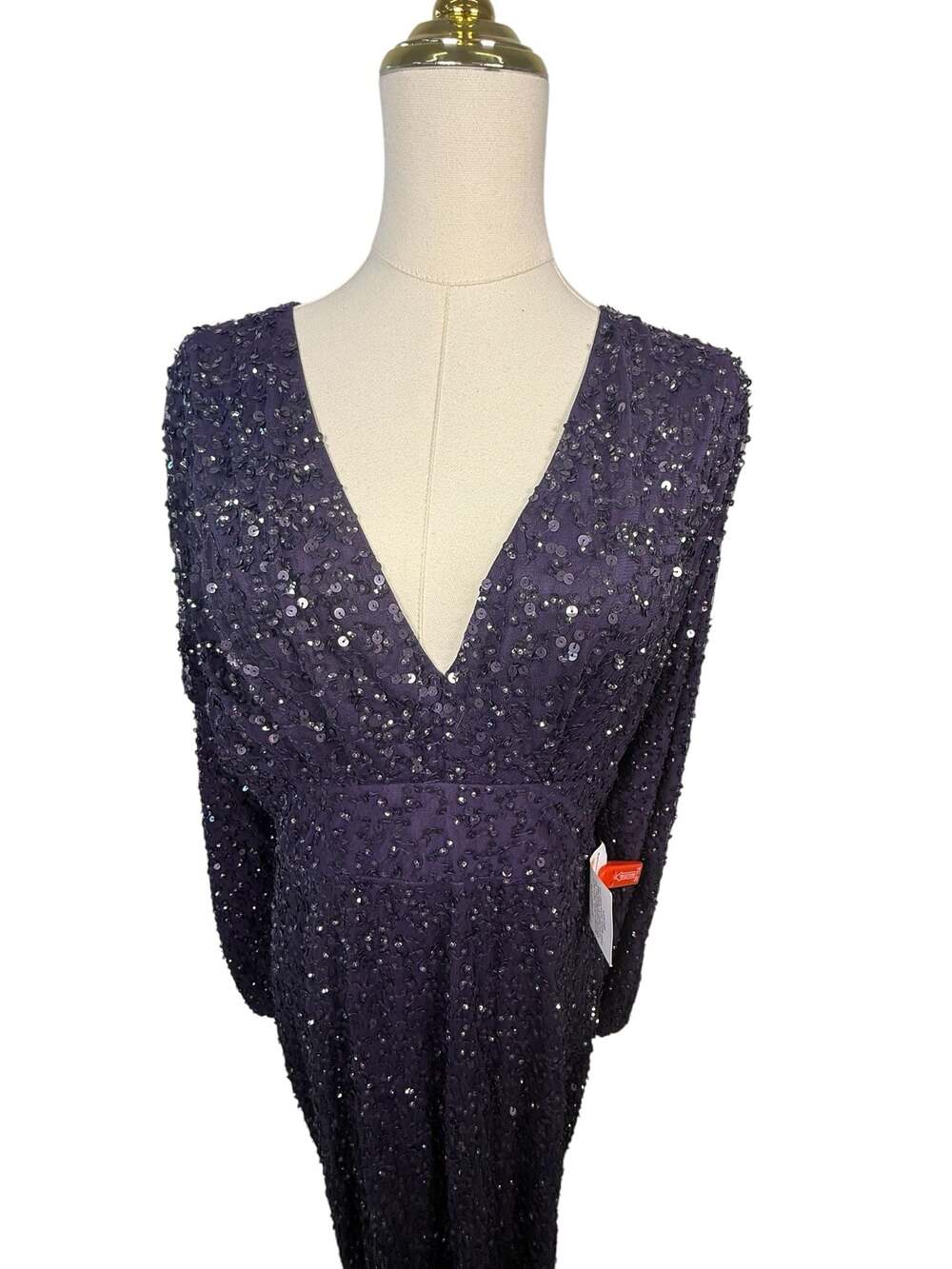 Mac Duggal Sequin Long Sleeve V-Neck Gown Size 6 - Picture 2 of 9